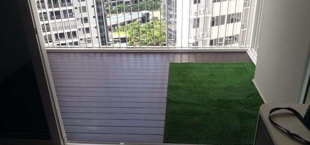 Chengal Decking With Turf